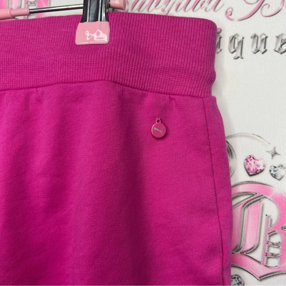 Puma shorts pink silver logo emblem on back metal new without tags workout gym - Picture 4 of 6